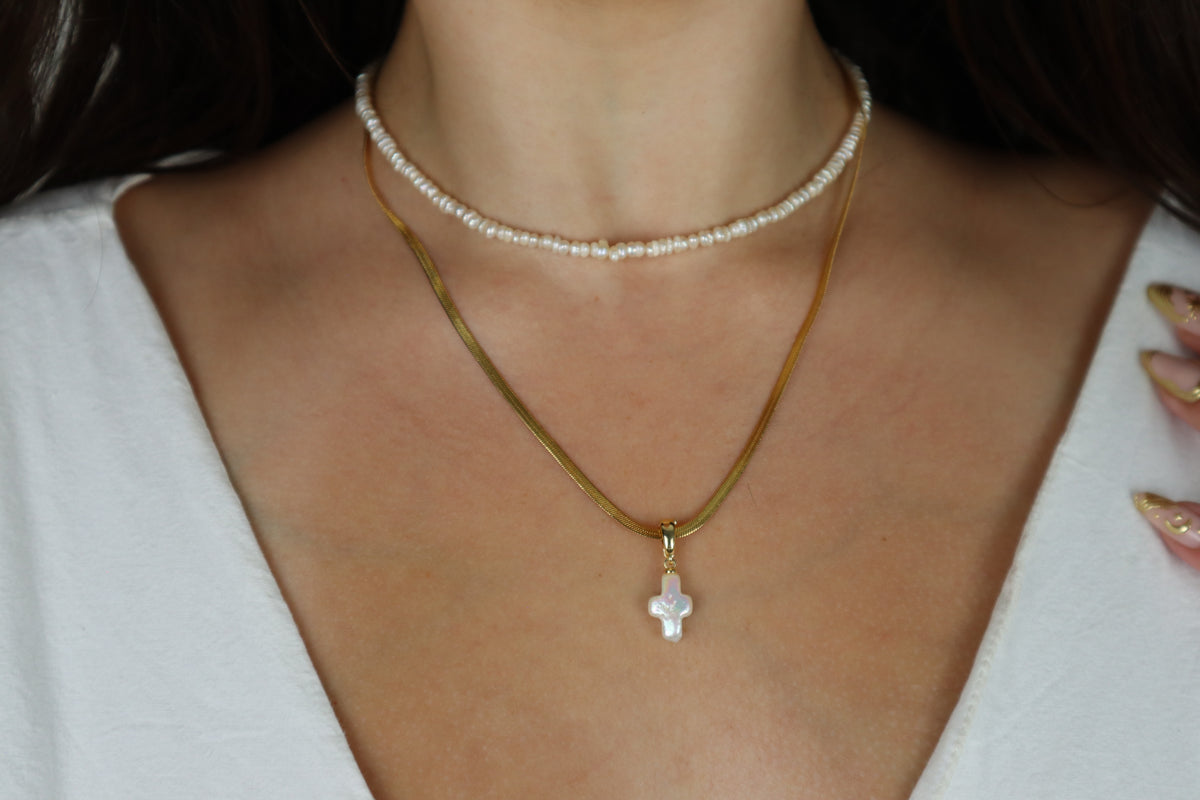 Pearl Cross (Gold)